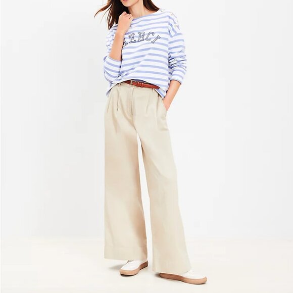 LOFT Pants - LOFT Petite Poplin Pleated Wide Leg Relaxed Khaki Pants NWOT